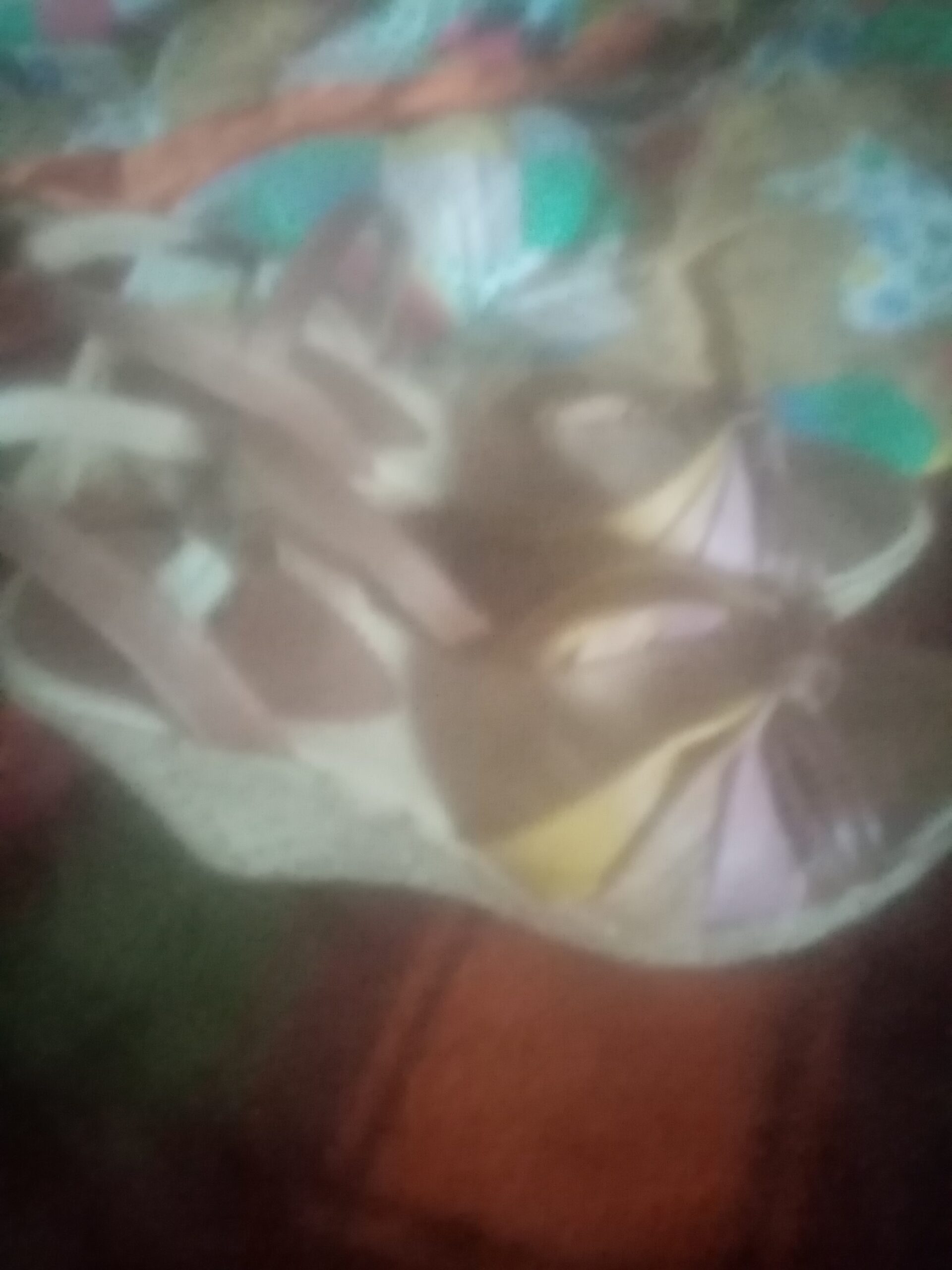 Vand sandale cu platforma