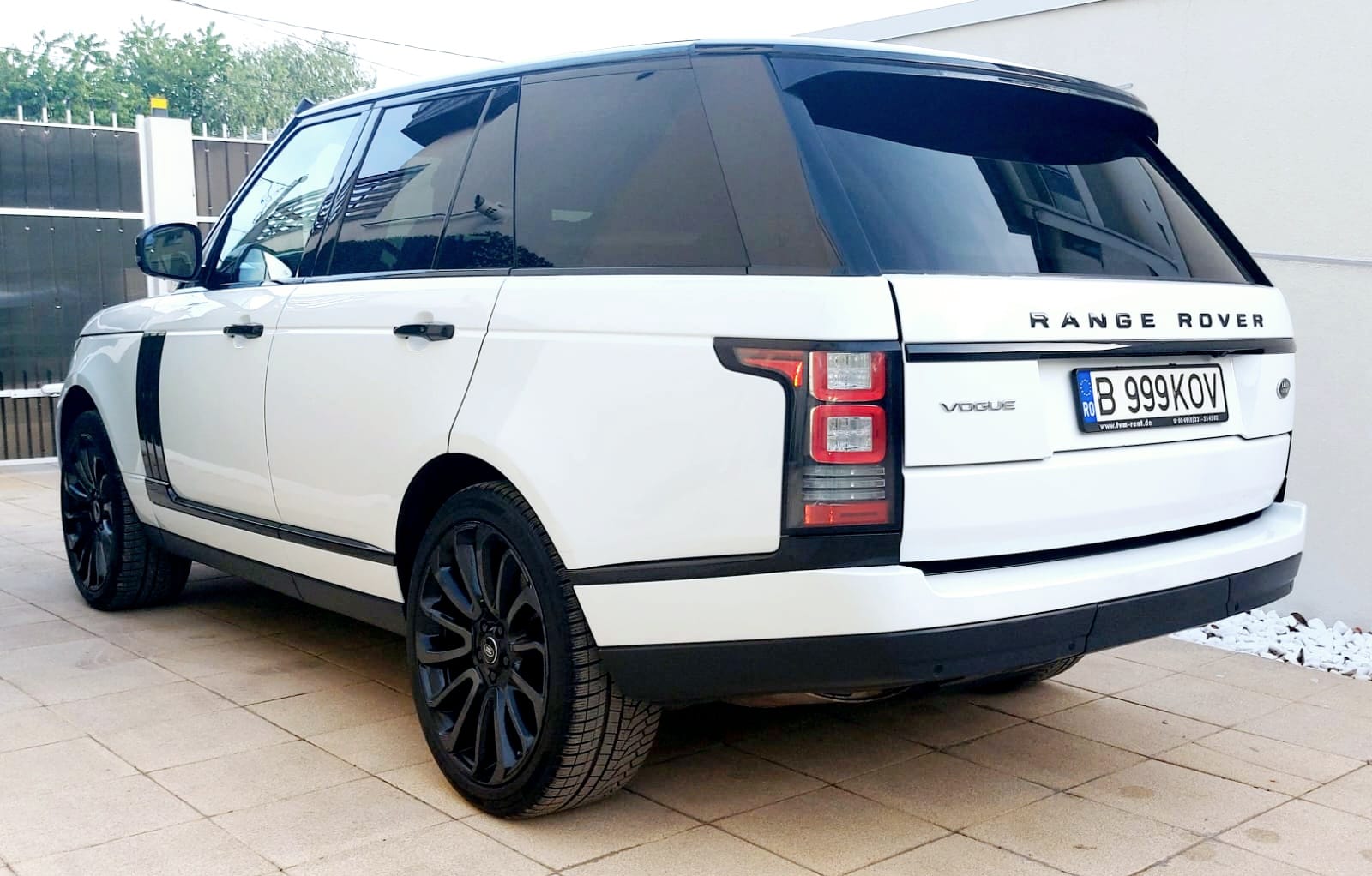 Land Rover – Range Rover Vogue 2015, 3.0 Benzina, 340cp