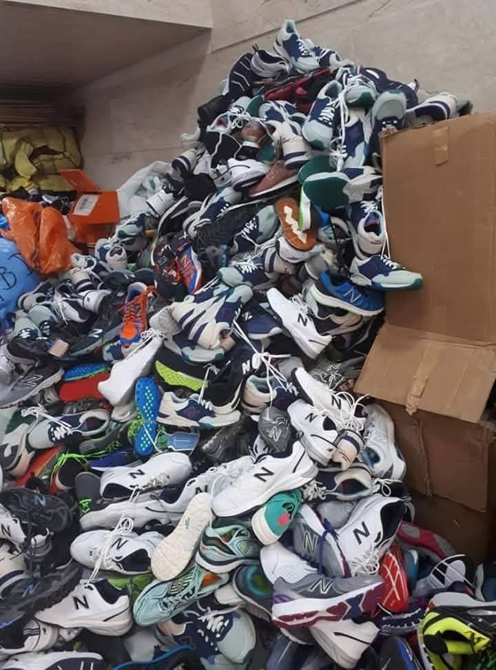 Adidasi second hand