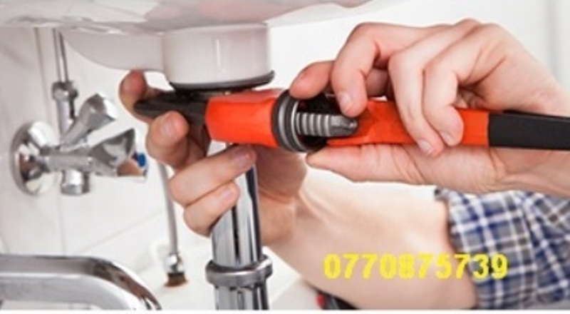 Instalator sector 1-2-3-4-5-6 – reparatii instalatii tehnico – sanitare